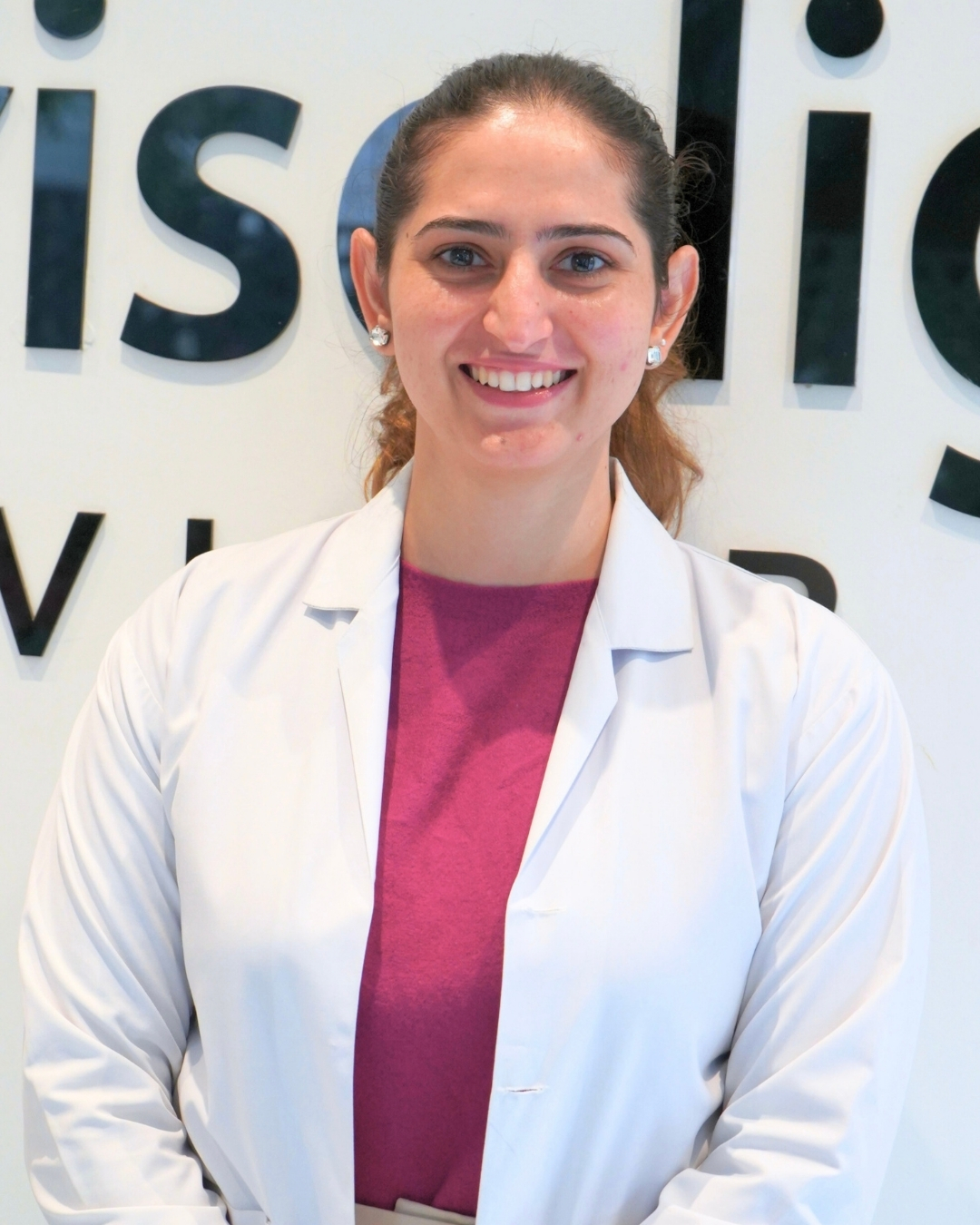  Dr. Anmolpreet Dhillon